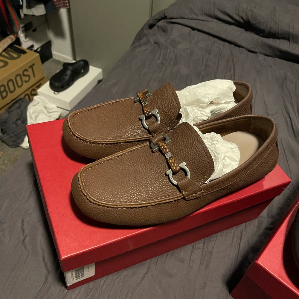 Shoes - Picture 2 of 2